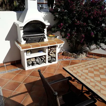 Casa Bosques * Нерха